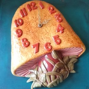 Vintage Mushroom clock